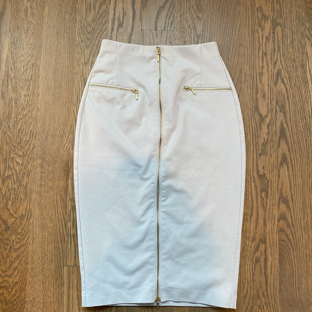 High waisted pencil skirt